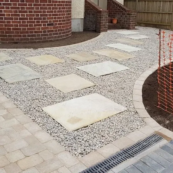 Stepping-stone slabs set in gravel