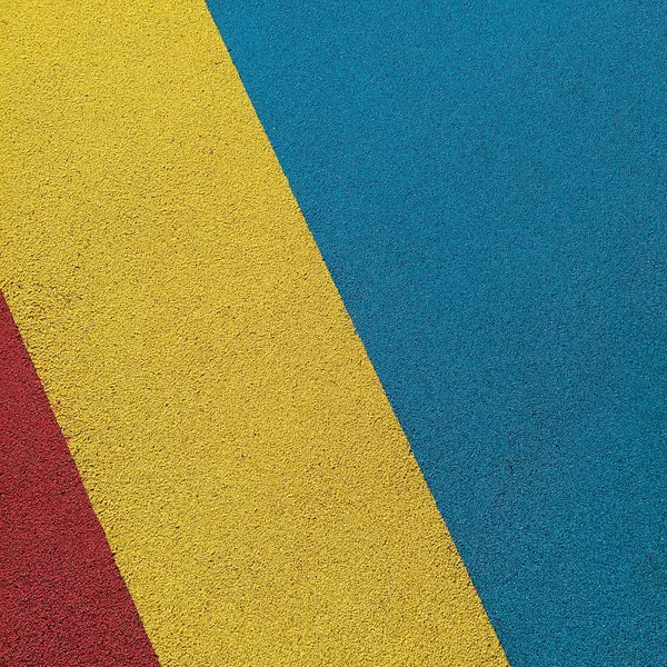 Wetpour play surface in bright colours