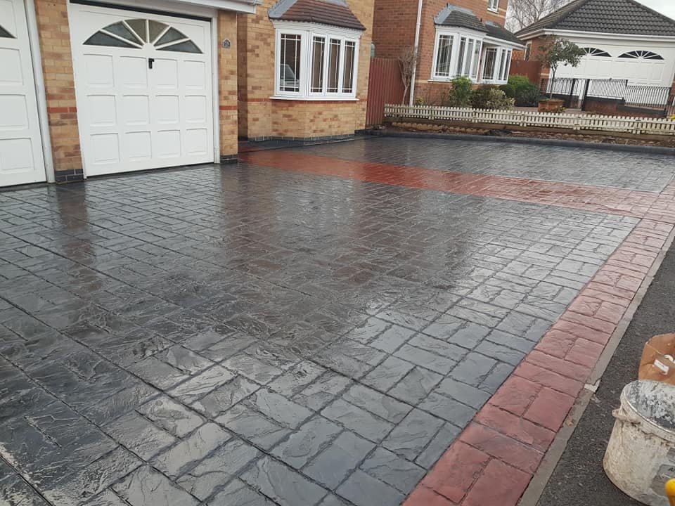 imprinted concrete driveway